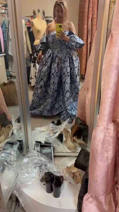Maggie's Alterations - Sewing & Alterations Near Me - Studio City, California