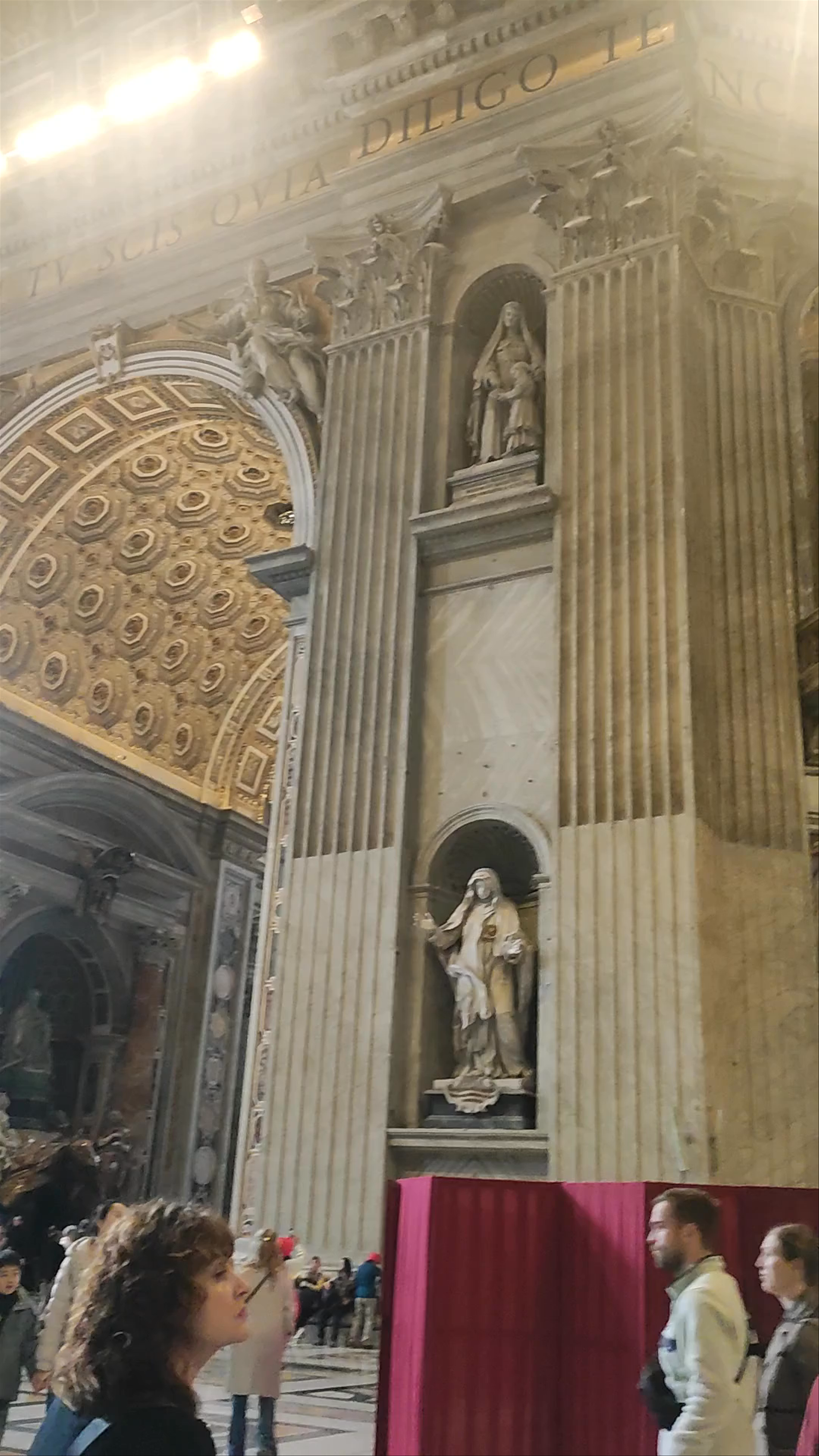 Baldaquino de San Pedro do Vaticano