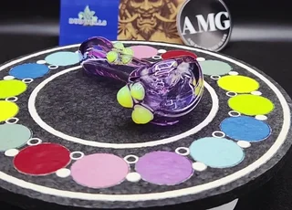 Preview pic of Slyme Spotted Rhino spoon pipe New