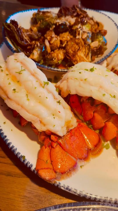 Red Lobster - Lobster Fest - Seafood Near Me - Fairfield, California