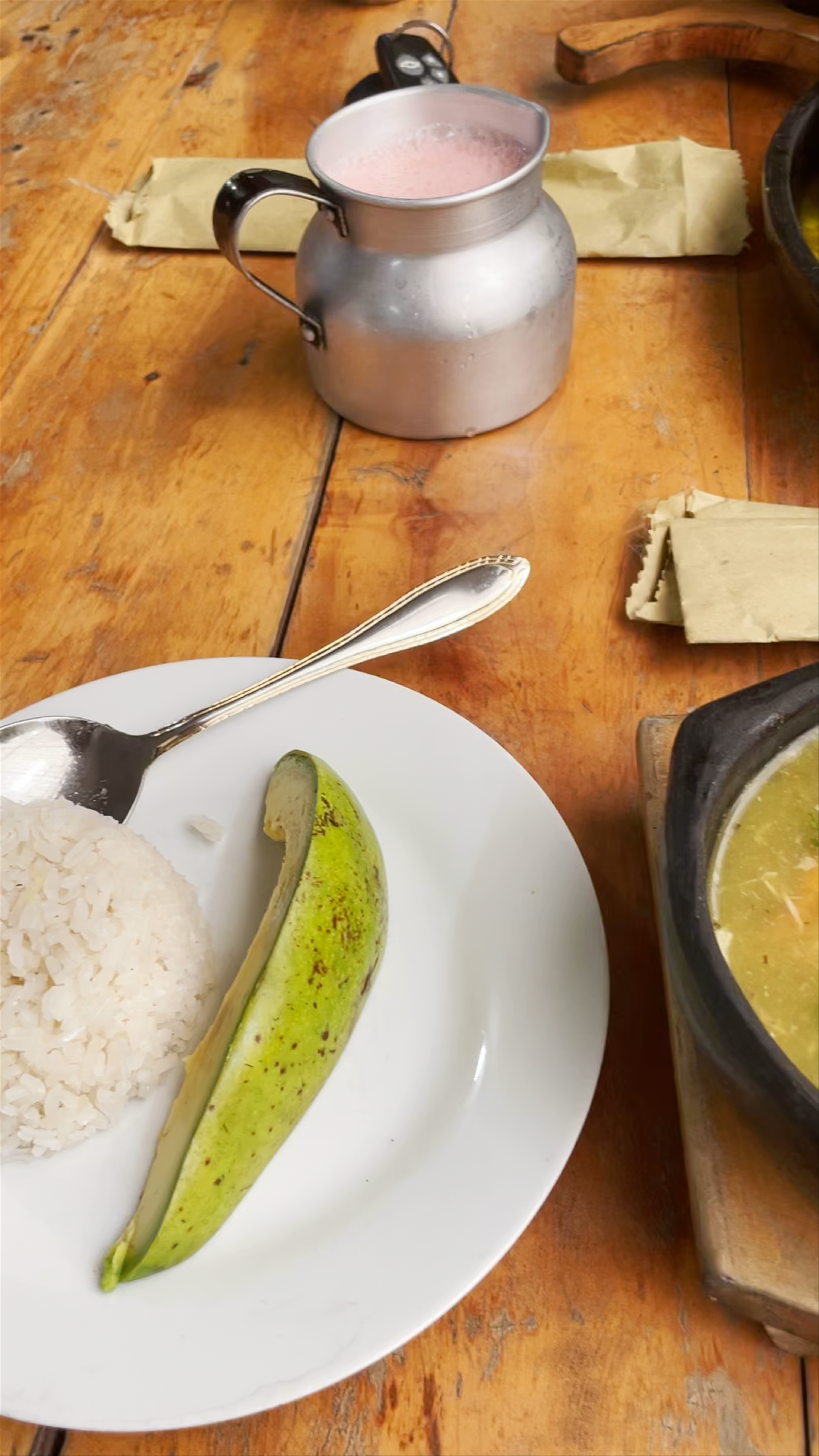 Traditional Colombian Meal Experience at Hoja y Leña, Bogotá