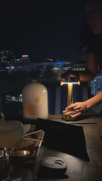 Room 725 - Champagne Bars Near Me - Austin, Texas