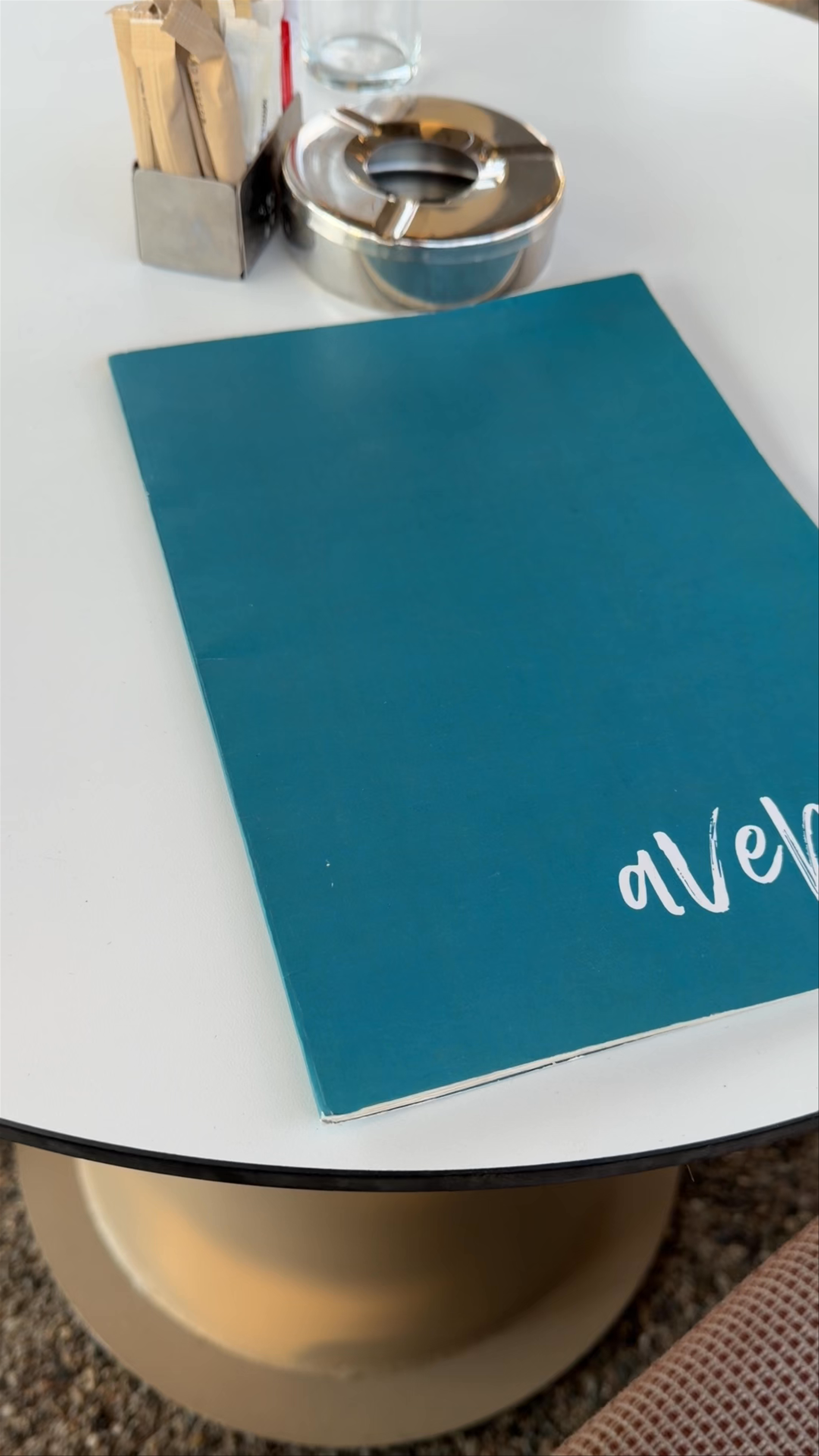 AVENUE - Modern Cuisine