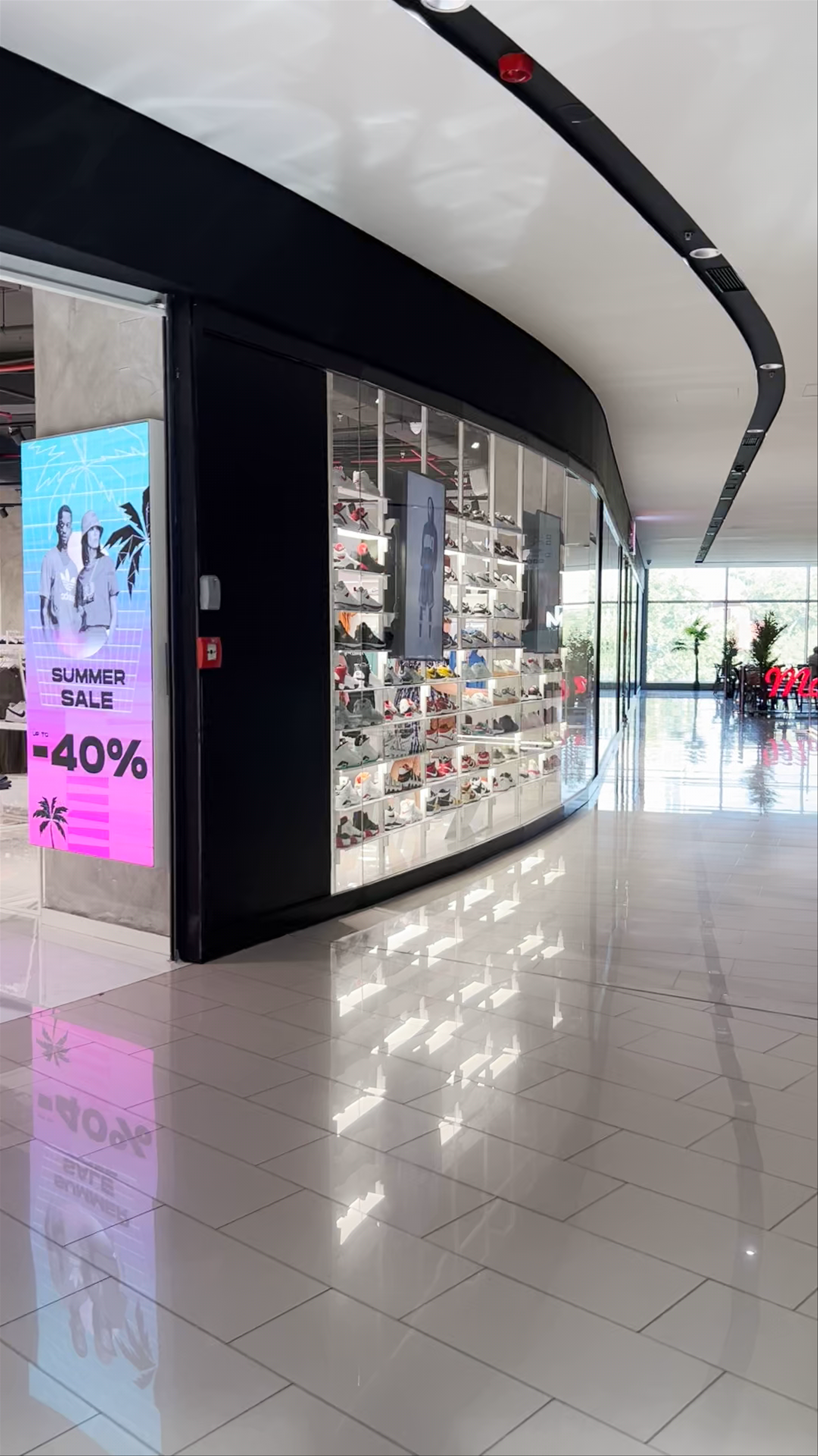 Toptani Mall: Modern Shopping Experience in Tirana