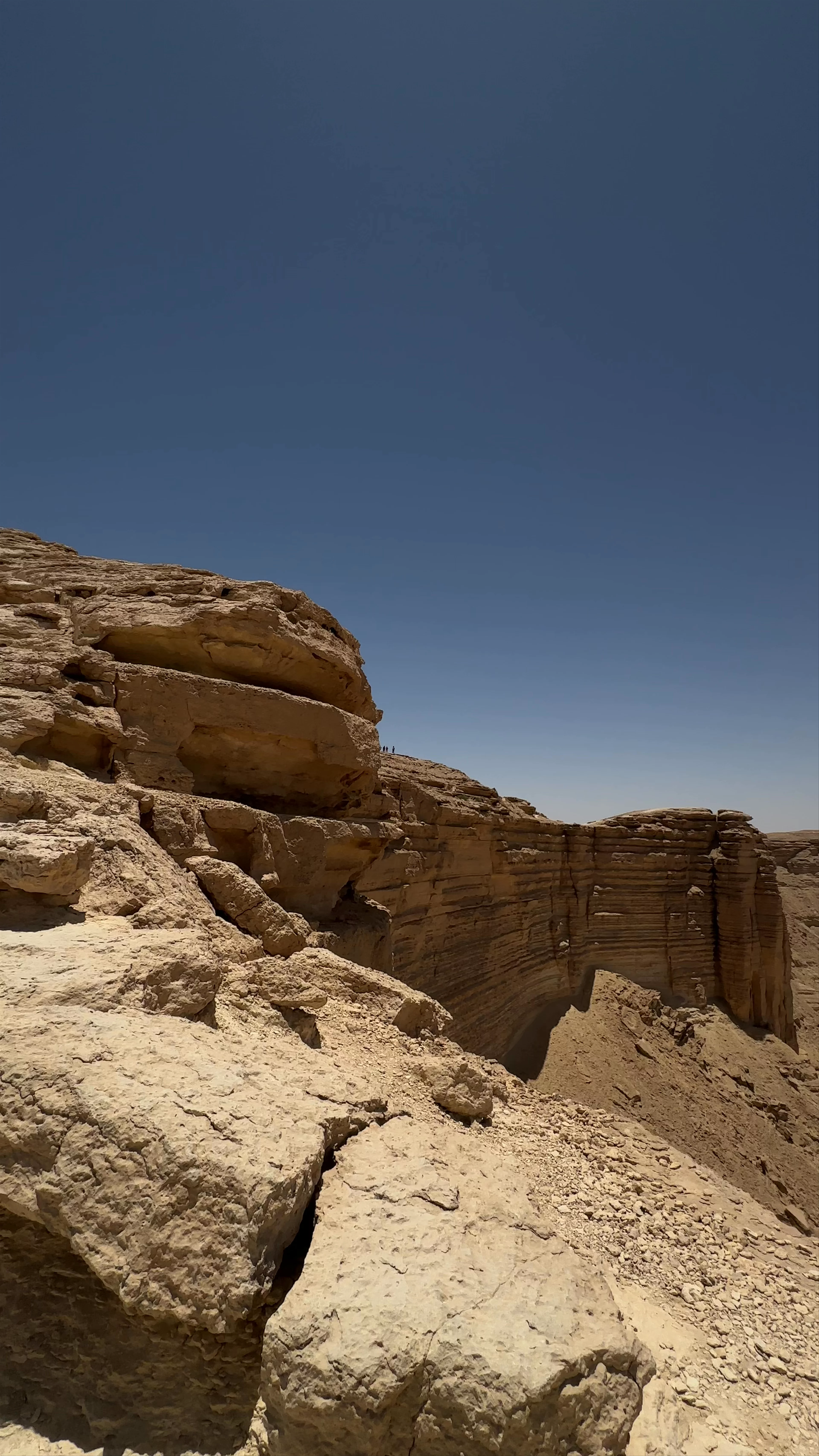 Edge of the World, العويند Saudi Arabia