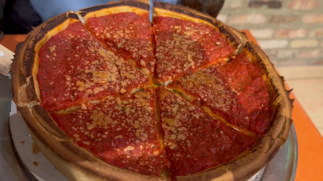 Chicago's Pizza - Pizza Near Me - Chicago, Illinois