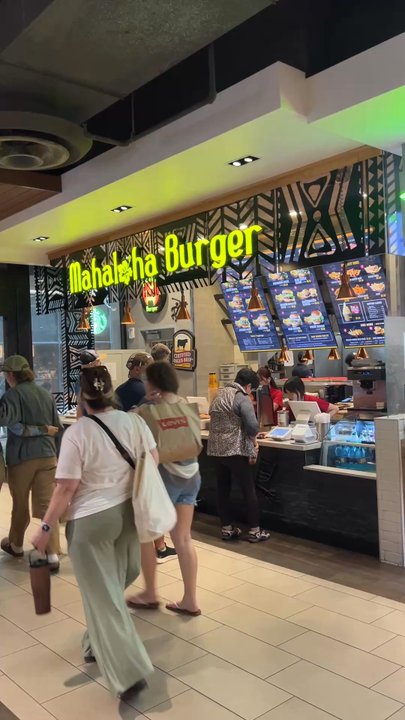 The Lanai - Food Court Near Me - Honolulu, Hawaii