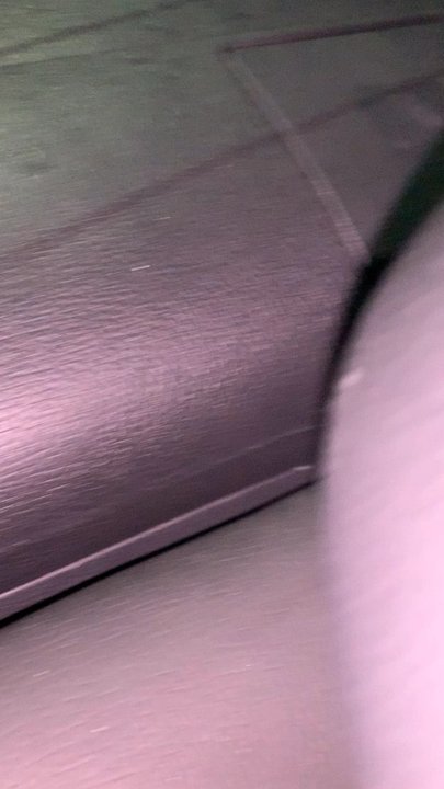 Glass Surgeon - Glass not vacuumed - Auto Glass Services Near Me
