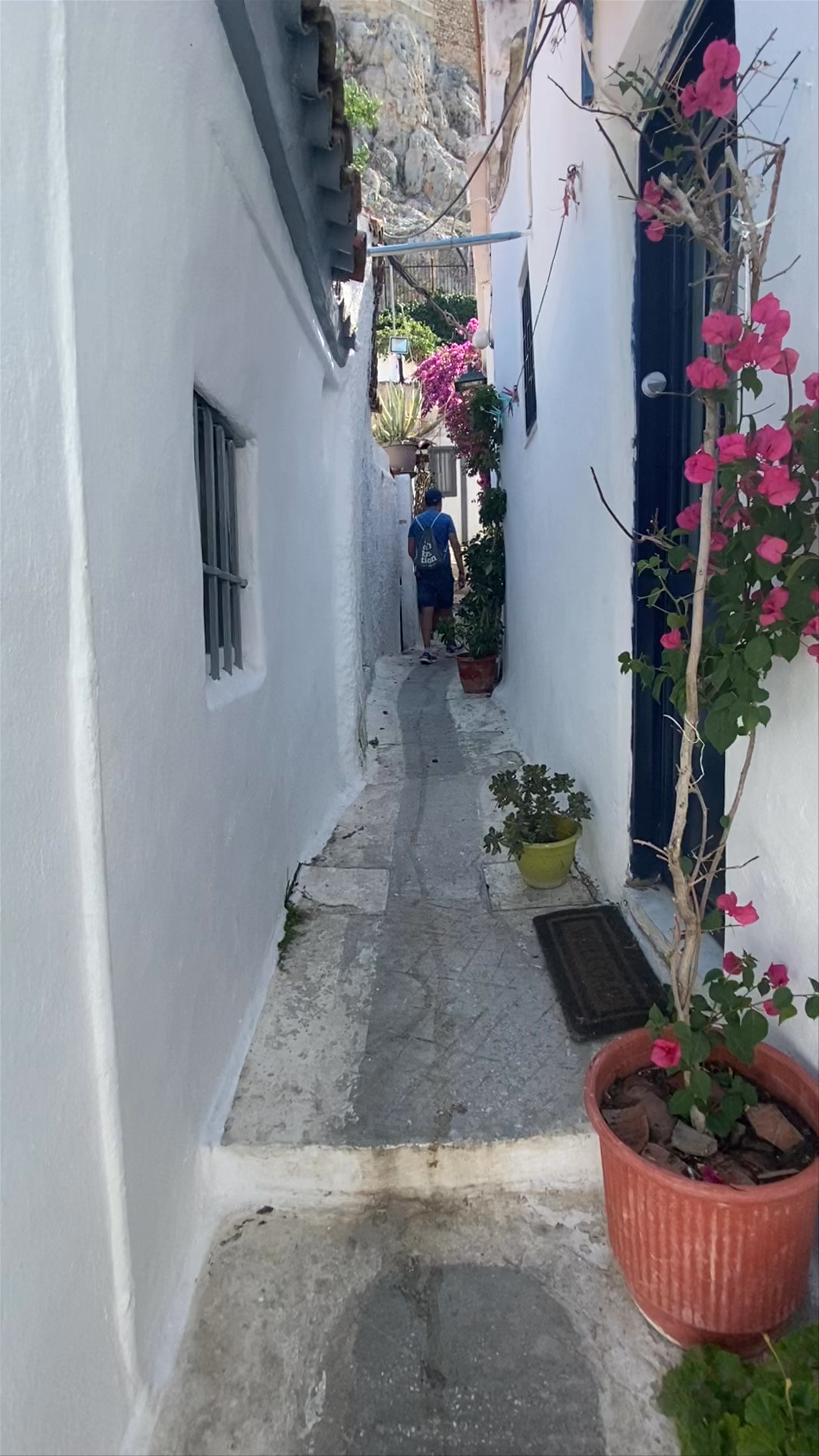 Adrianou street