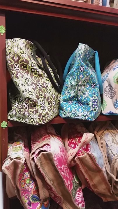 Sturbridge Yankee Peddlar - Just in case you want to bag it! - Home Decor Near Me - Sturbridge, Massachusetts