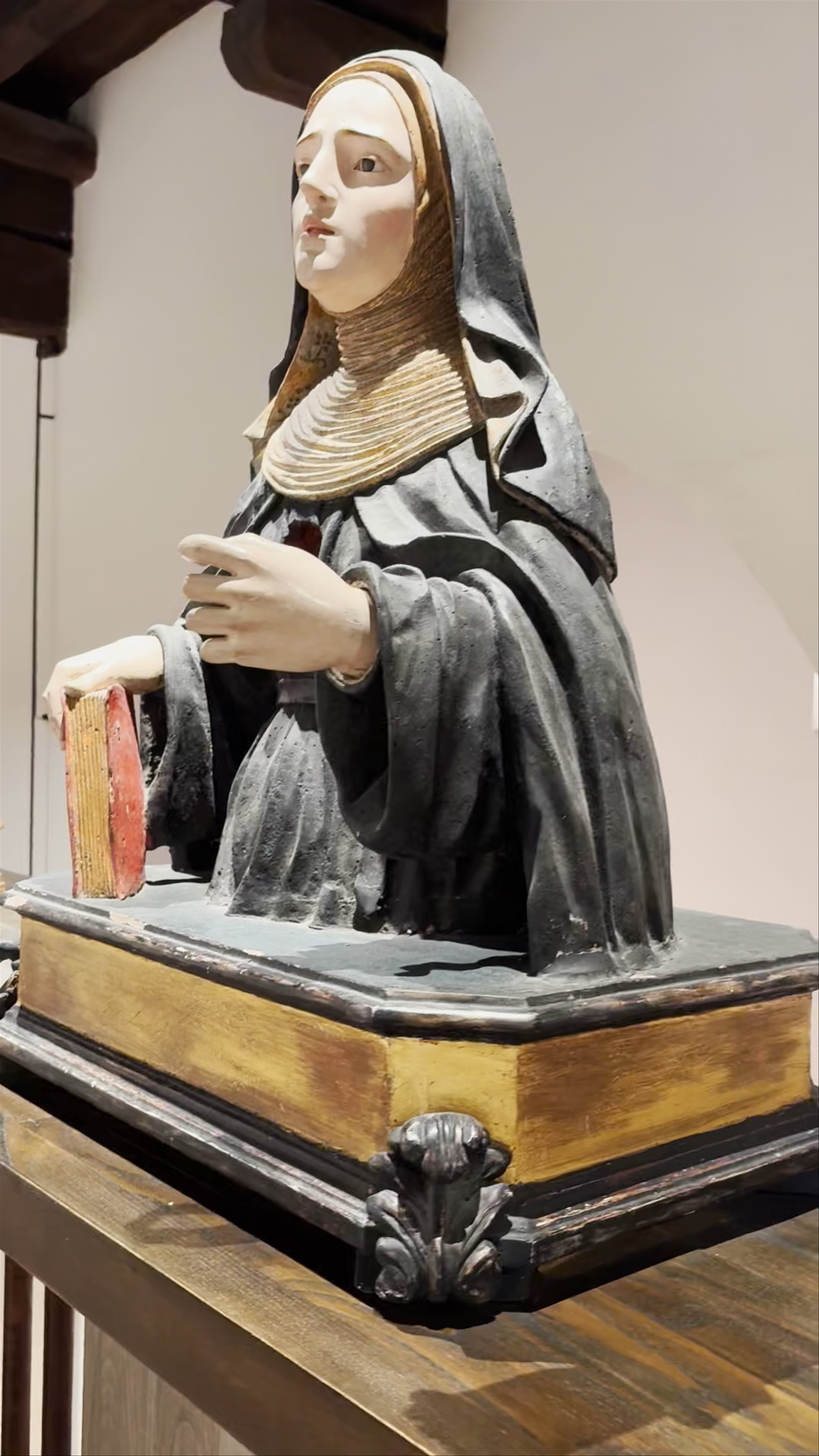 Complesso Monumentale di Santa Chiara