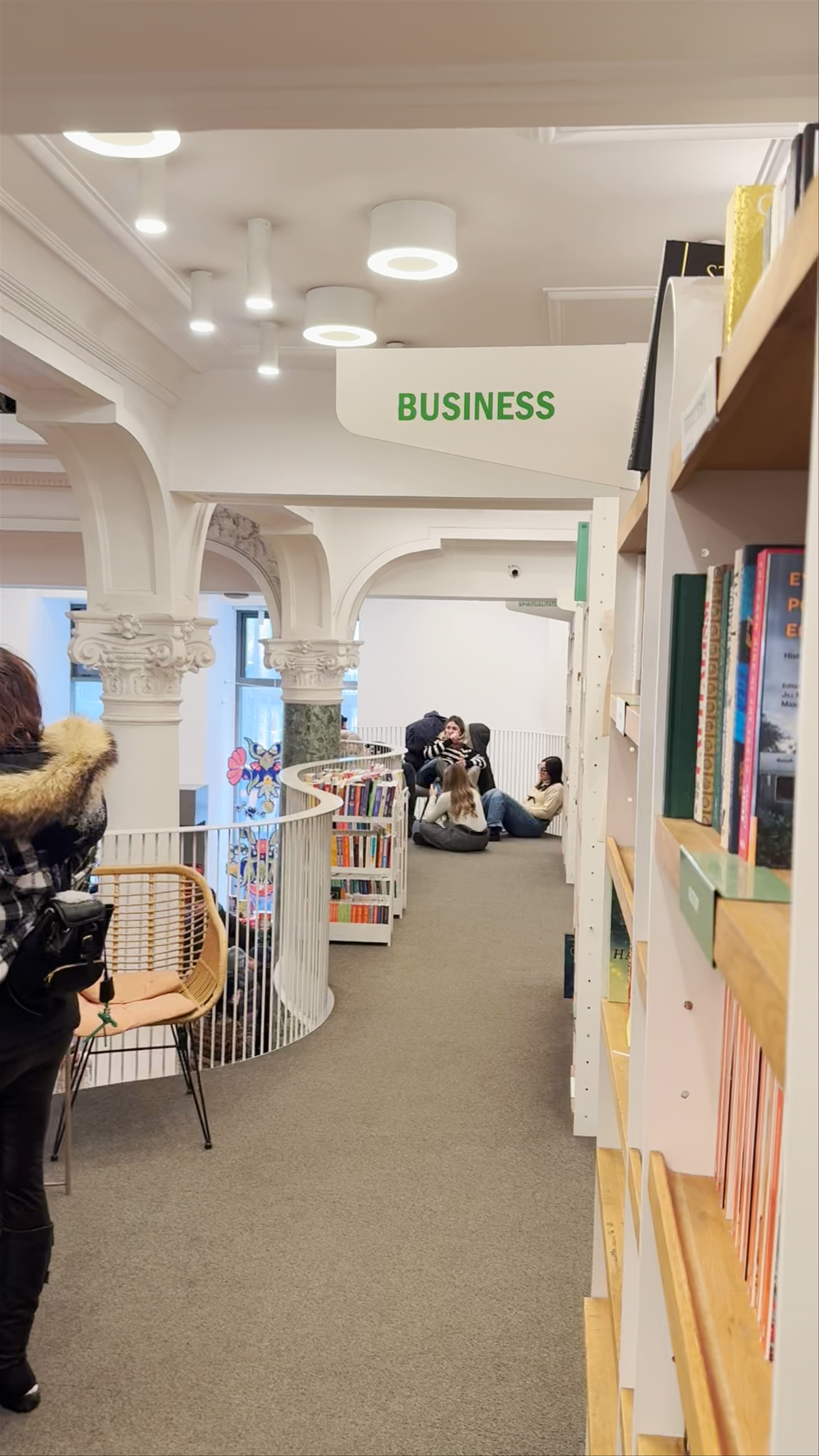 Cărturești Carusel