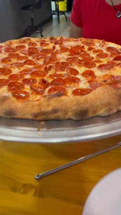 Stevie's pizzeria - The taste was awesome - Pizza Near Me - Oakdale, California