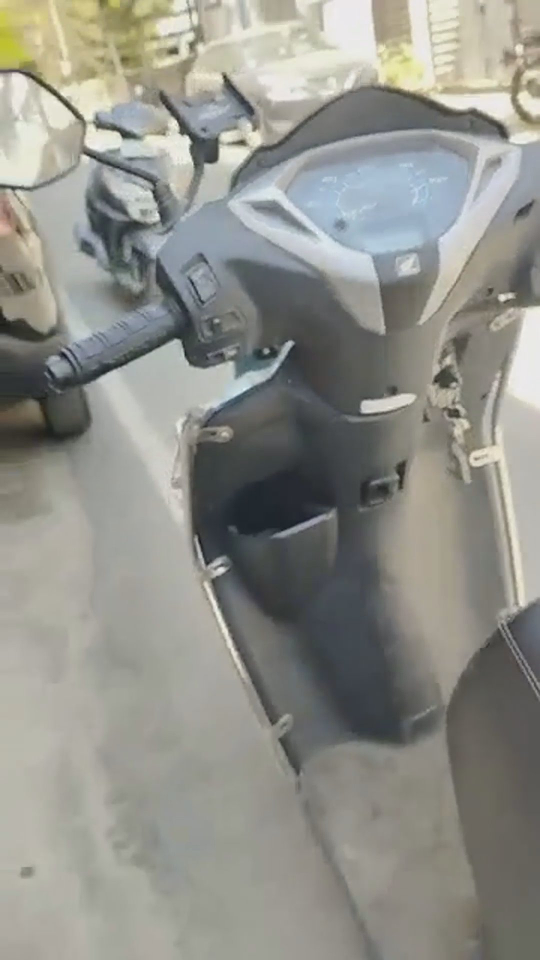 Walk-around video thumbnail