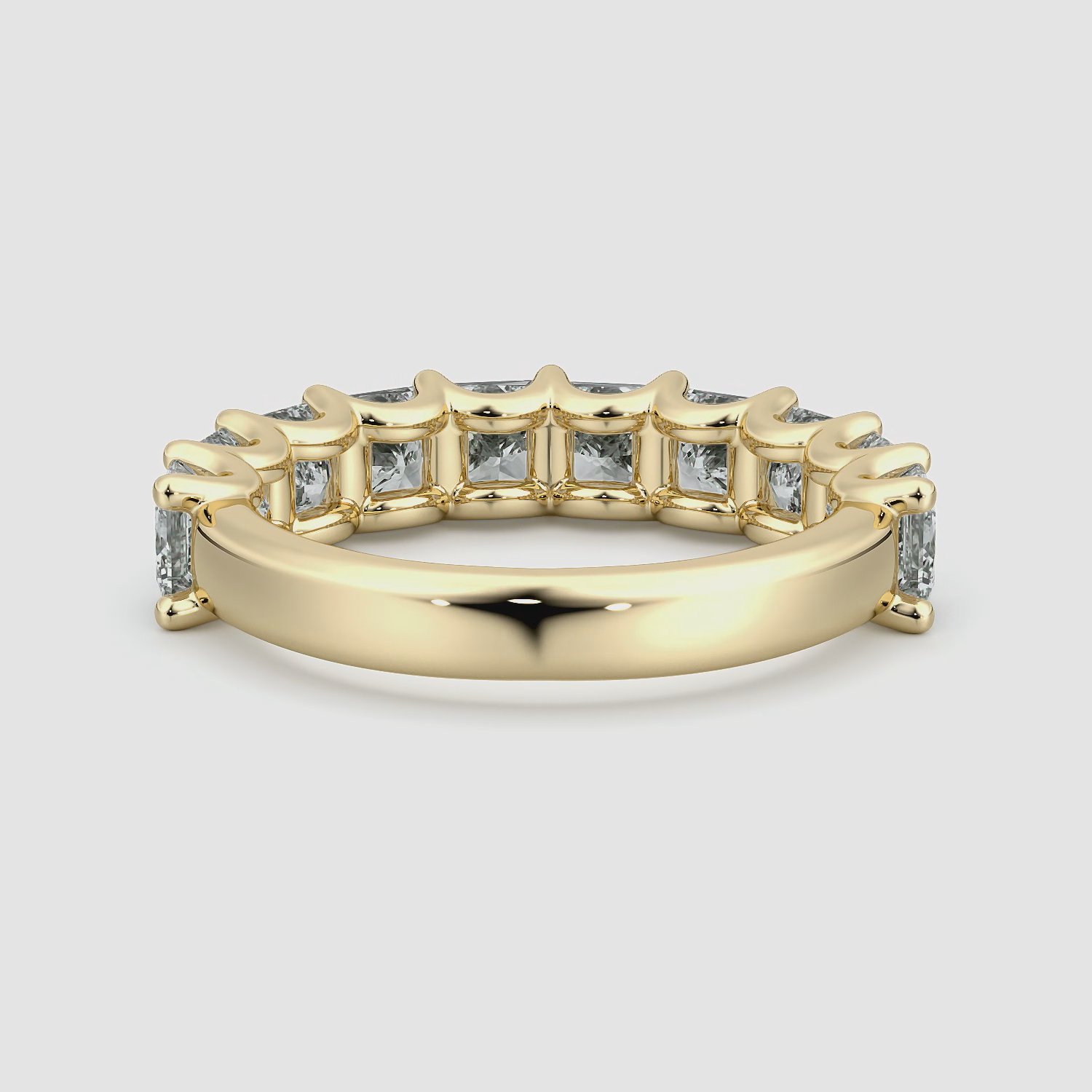 Anillo Eternity | Princesa | 18k | Oro amarillo | bandStyle: half | caratWeight: 2.5ct