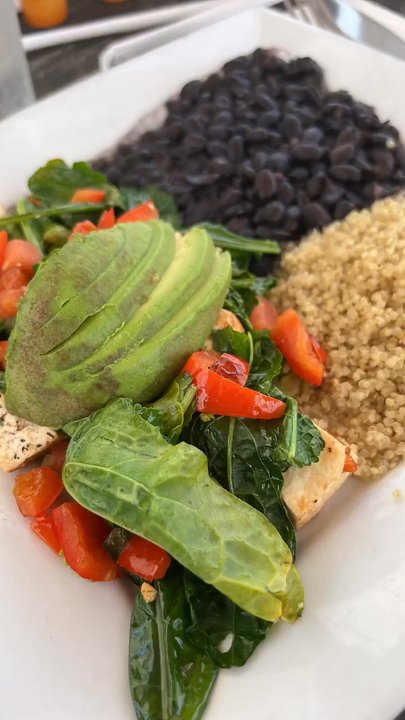 Toasted Bun - My Vegan Scramble plate. Delicious and filling - Breakfast & Brunch Near Me - Glendale, California