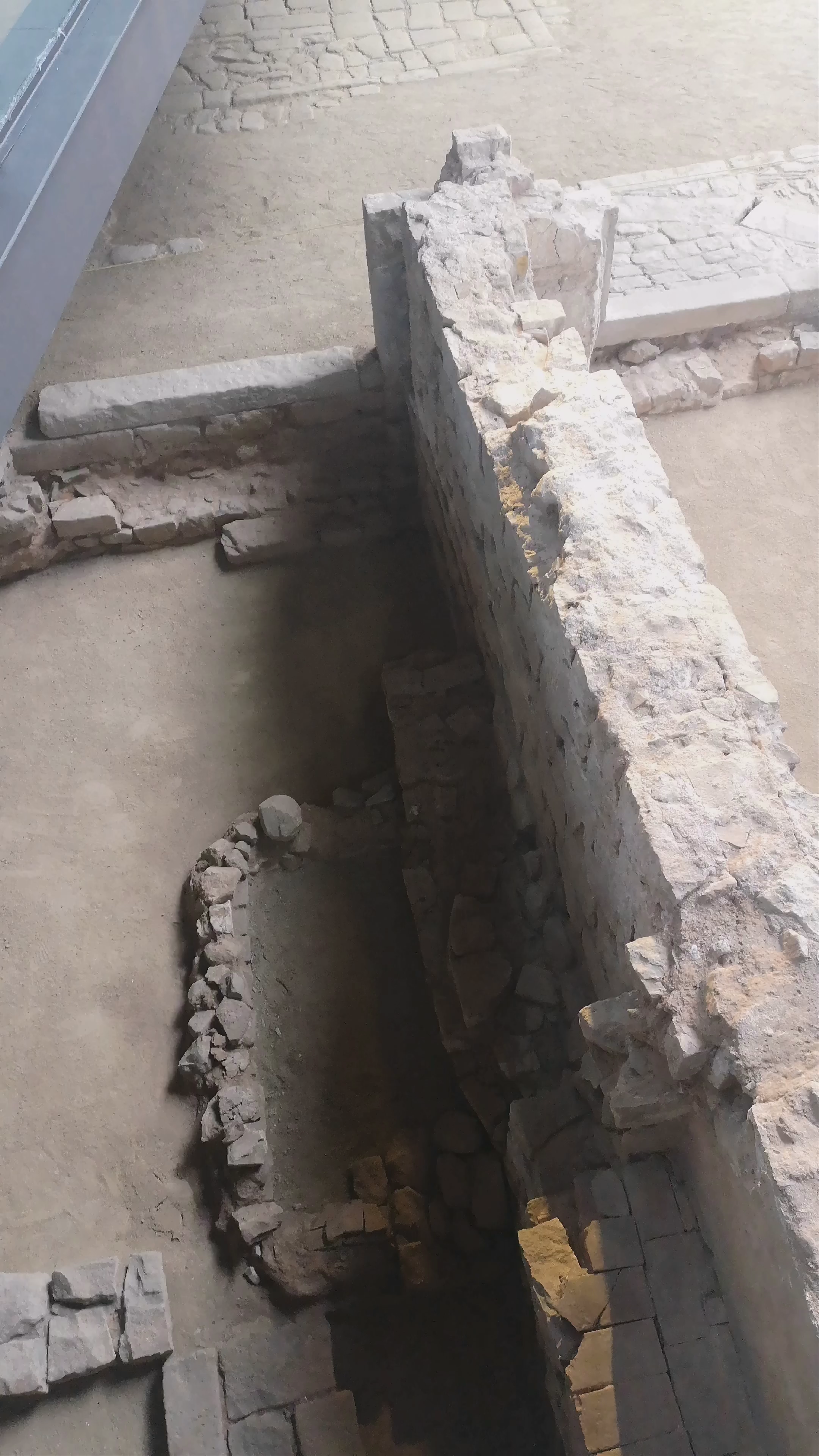 El Born Centro de Cultura y Memoria: Barcelona's Timeless Archaeological Gem