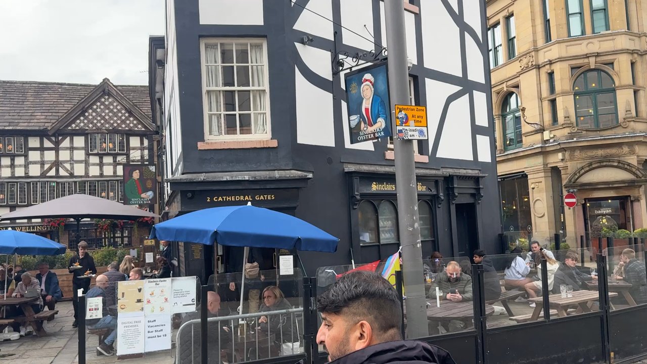 Sinclair's Oyster Bar - Pubs Near Me - Manchester, XGM