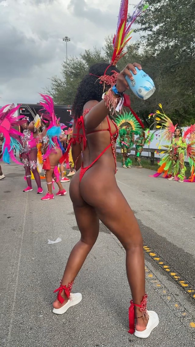 DANCE AND RUN OFF..........