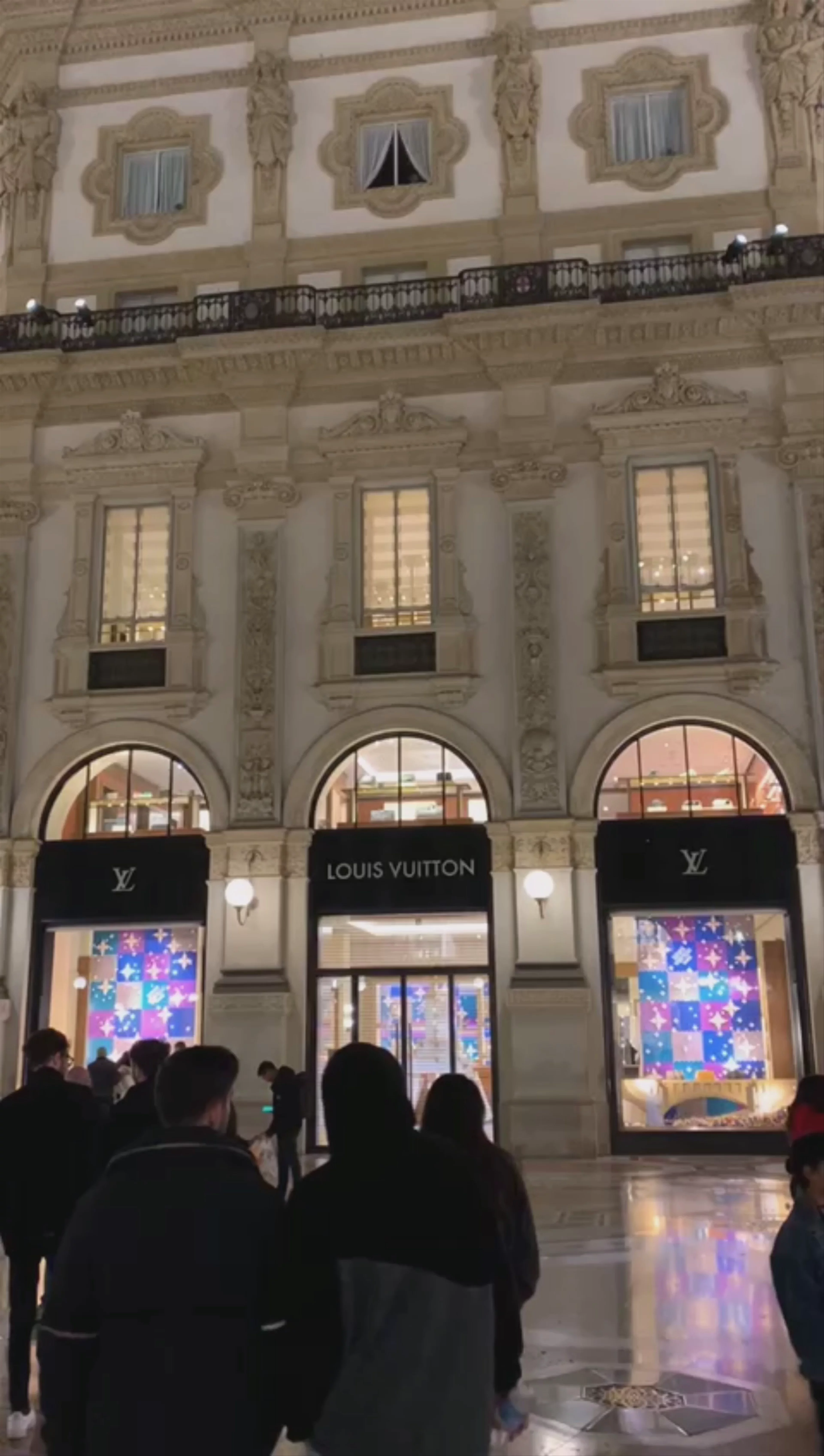 Galleria Vittorio Emanuele II, Piazza del Duomo, Milan, Metropolitan City of Milan, Italy