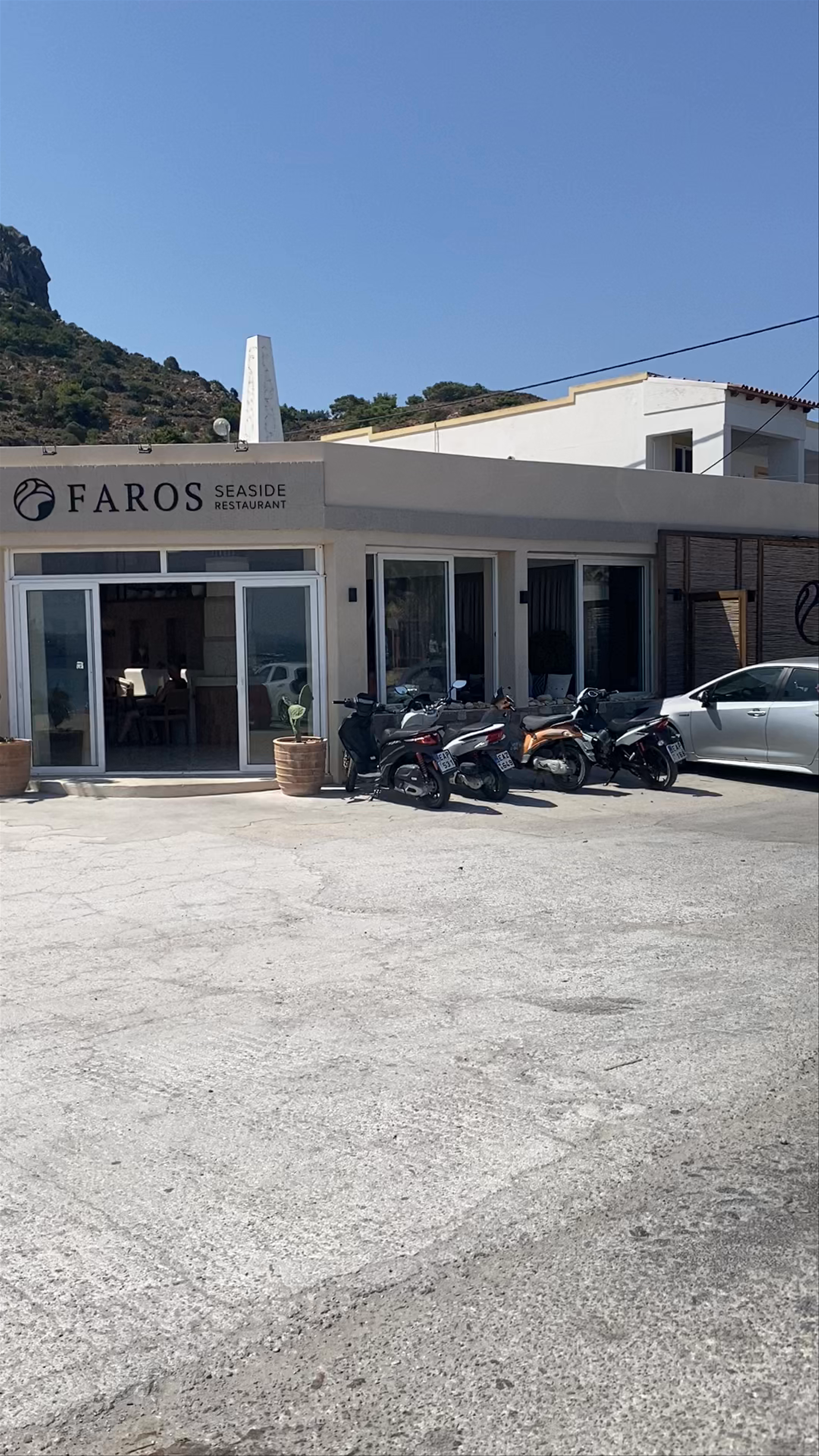 FAROS Seaside Bar Restaurant