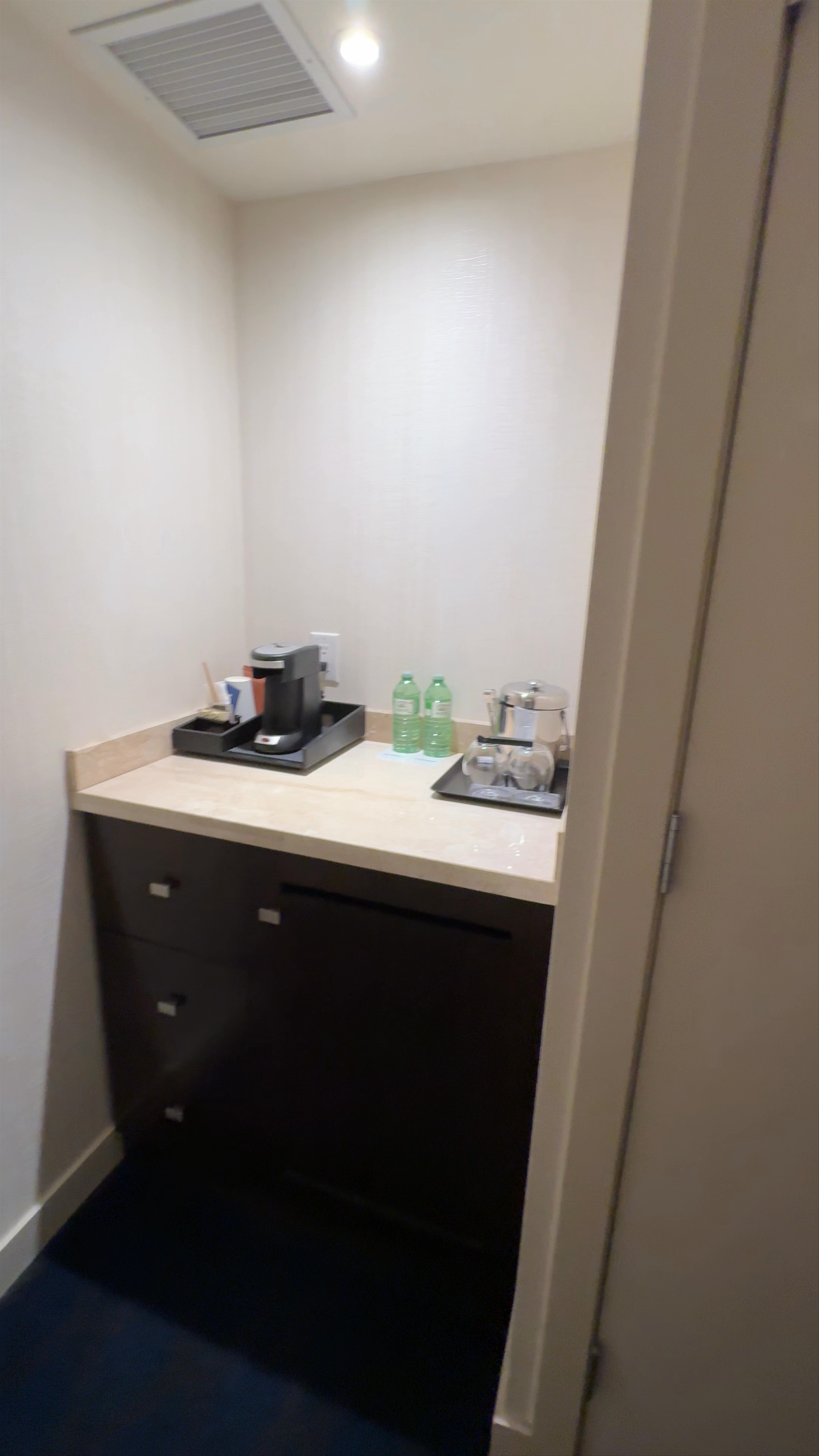 Sheraton Vancouver Wall Centre