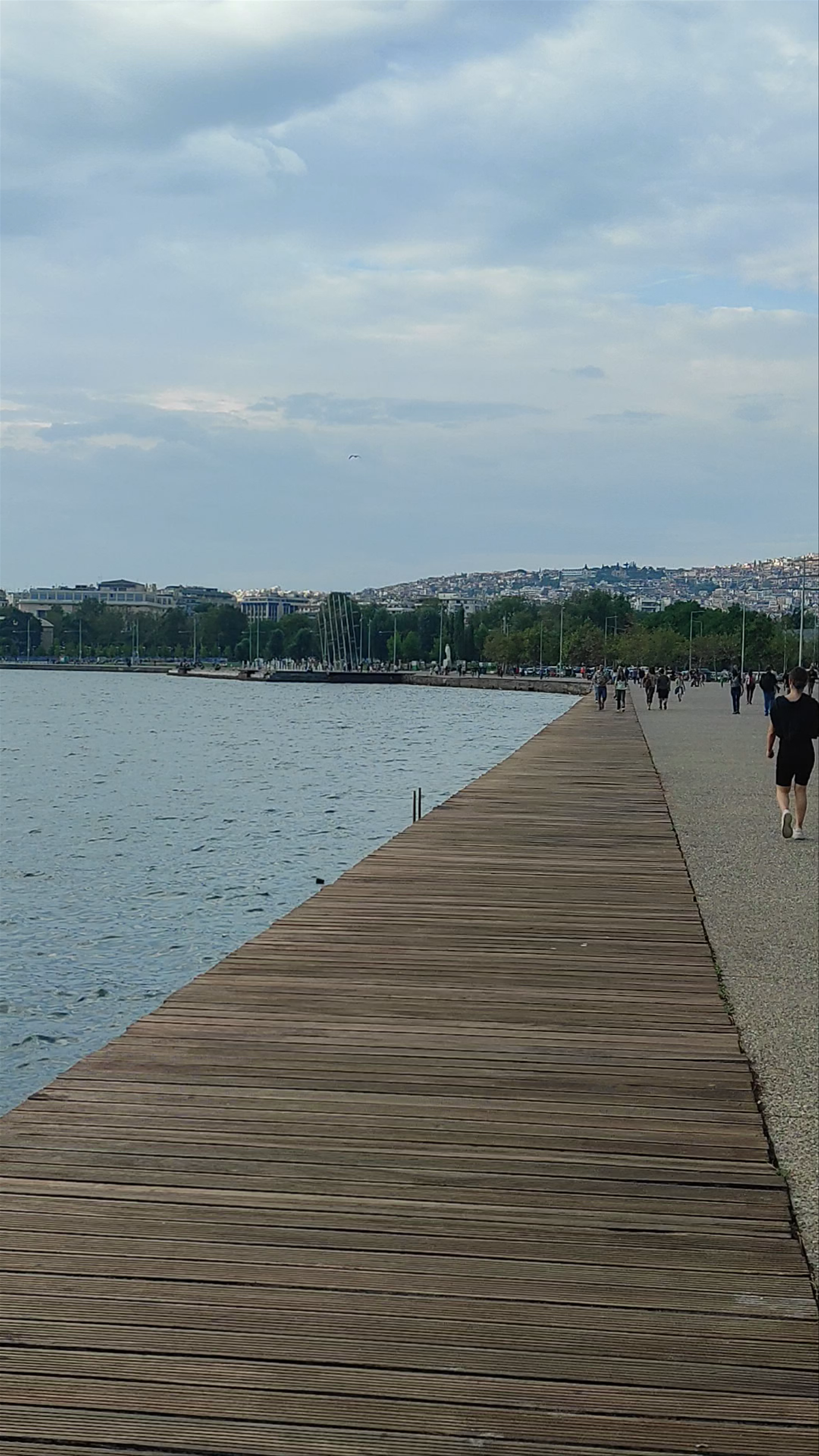  Thessaloniki waterfront
