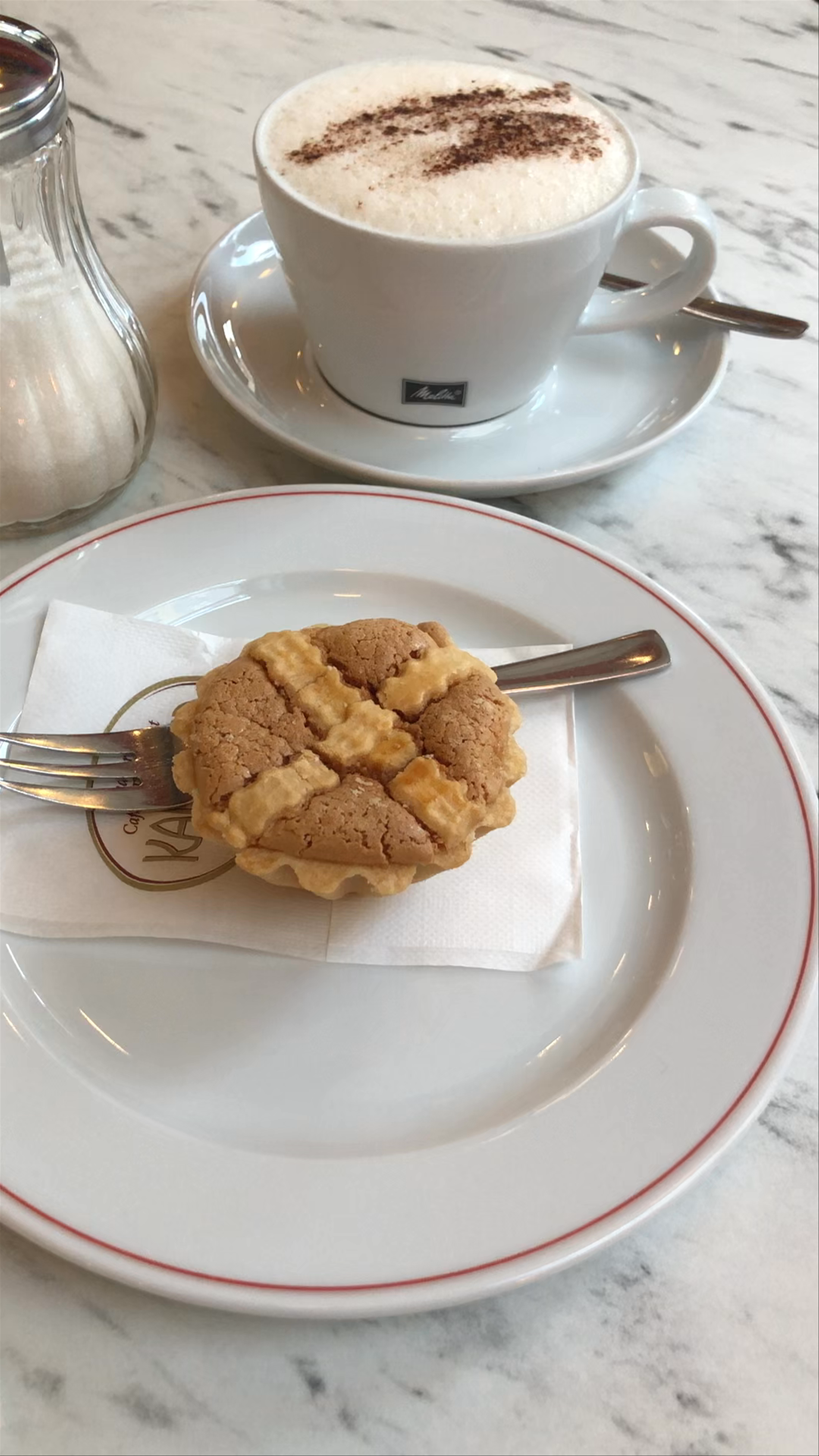 Cozy Café Moments at Café Kandler in Leipzig