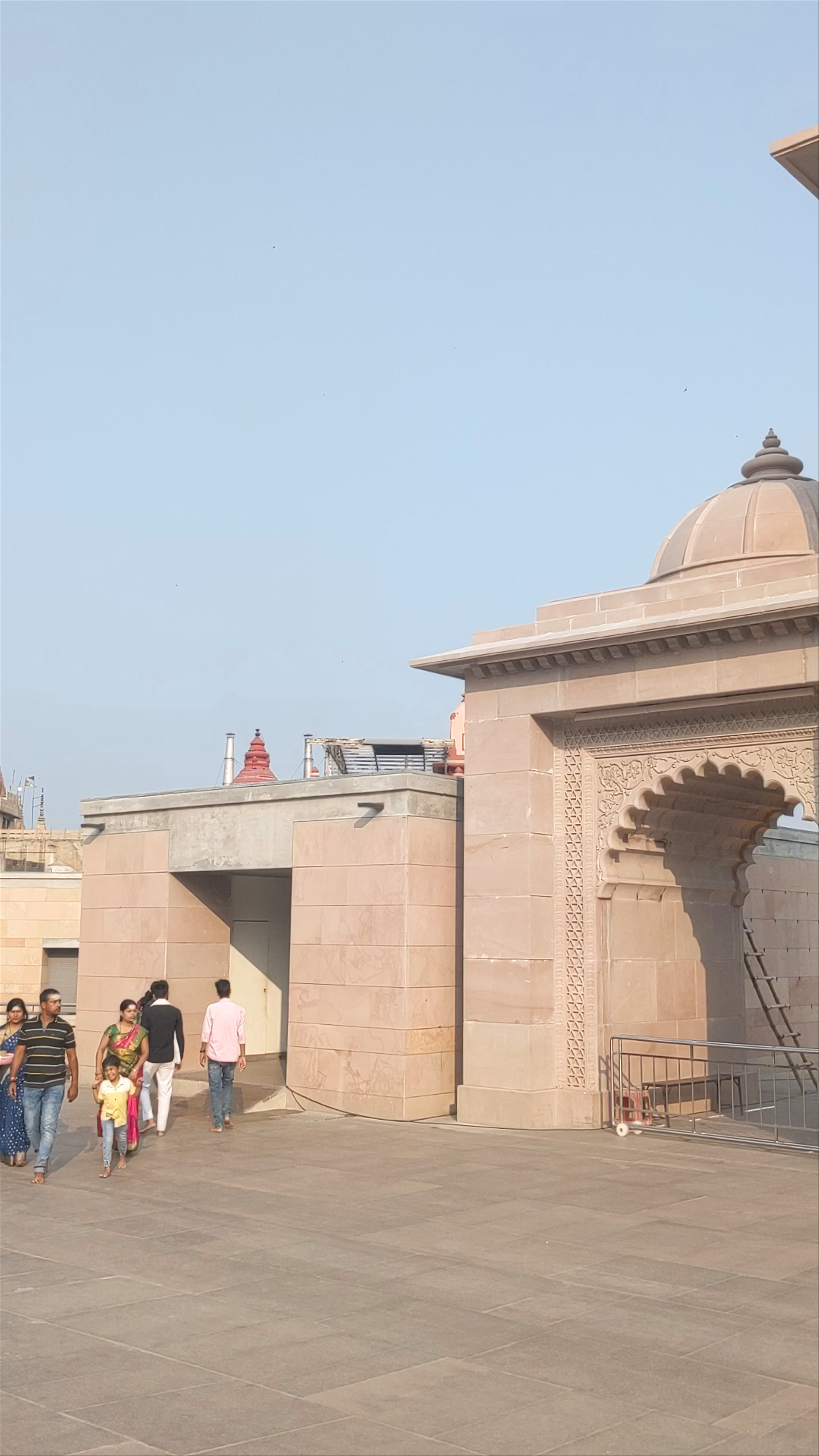 Shri Kashi Vishwanath Temple