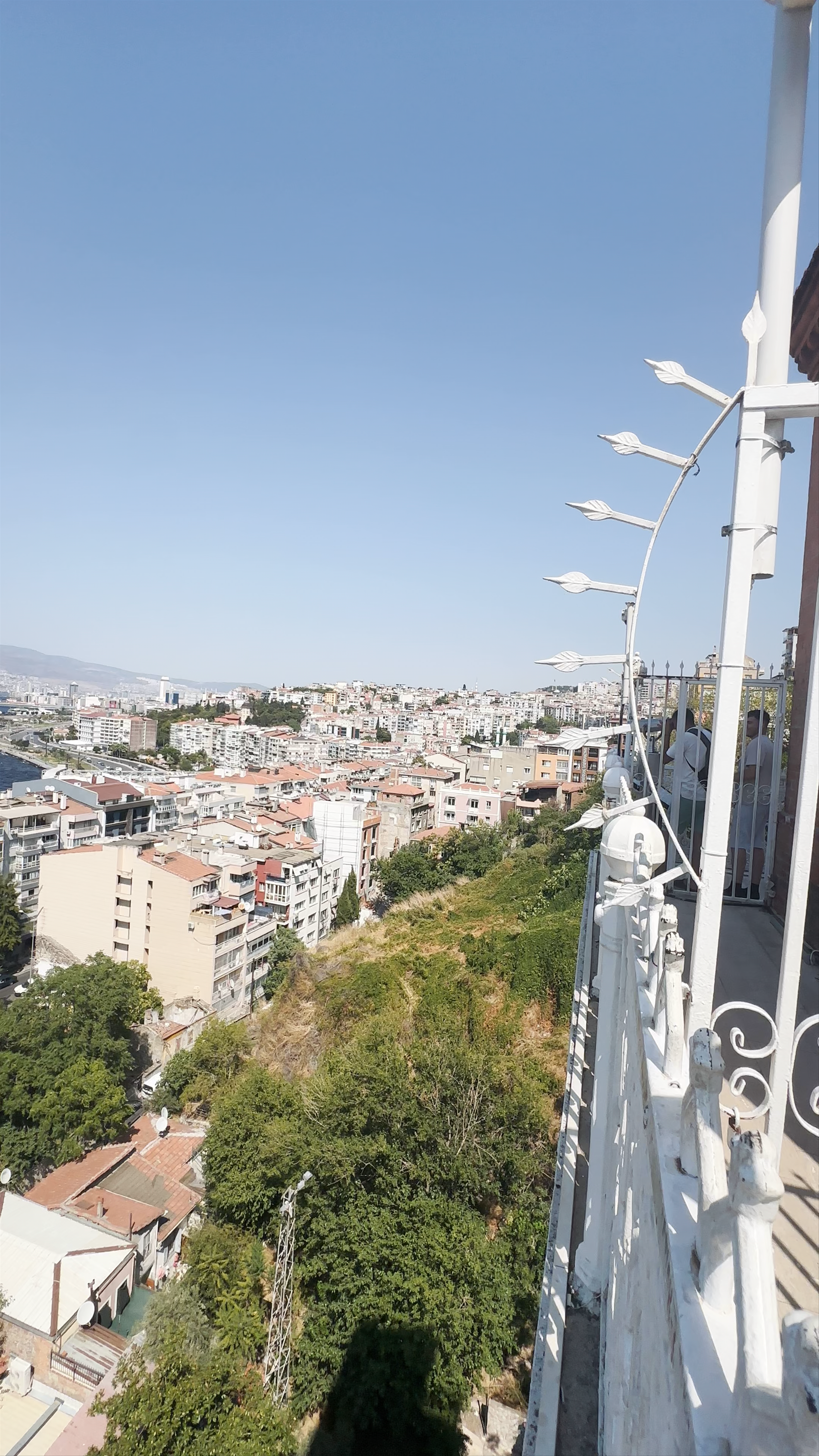 İzmir Historical Elevator Building