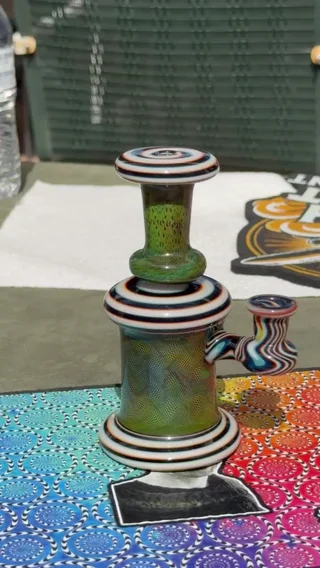 Preview pic of Pogo Trippy Mini Rig