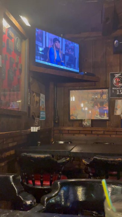 White Horse Tavern - Inside the White Horse Tavern. - American Near Me - Flint, Michigan
