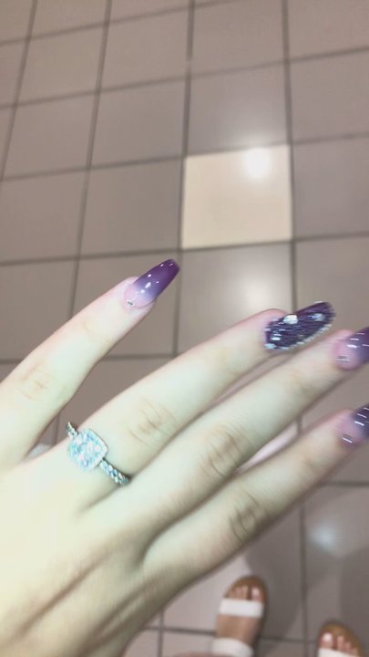 Luxe Nail Bar - Nail Salons Near Me - Baton Rouge, Louisiana