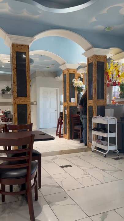 Pho Le - Front entrance - Japanese Near Me - Oak Grove, Kentucky