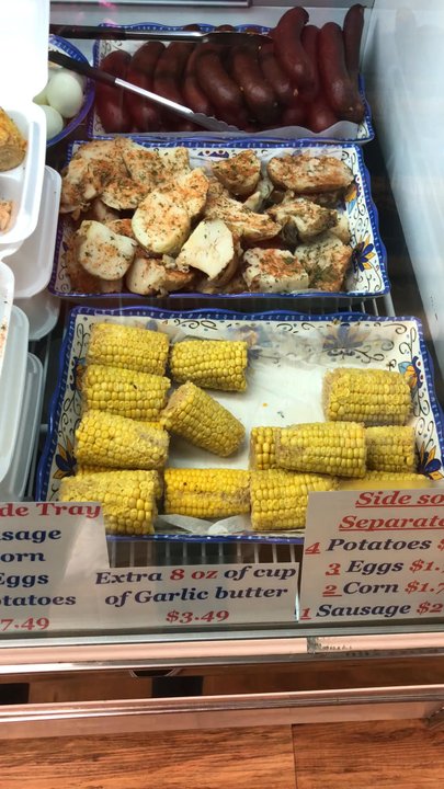 Rods Crab Shack - Tray options - Seafood Near Me - Jacksonville, Florida