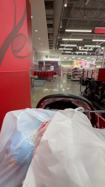 TARGET - Updated June 2026 - 16 Photos & 12 Reviews - 401 Gates Pkwy ...