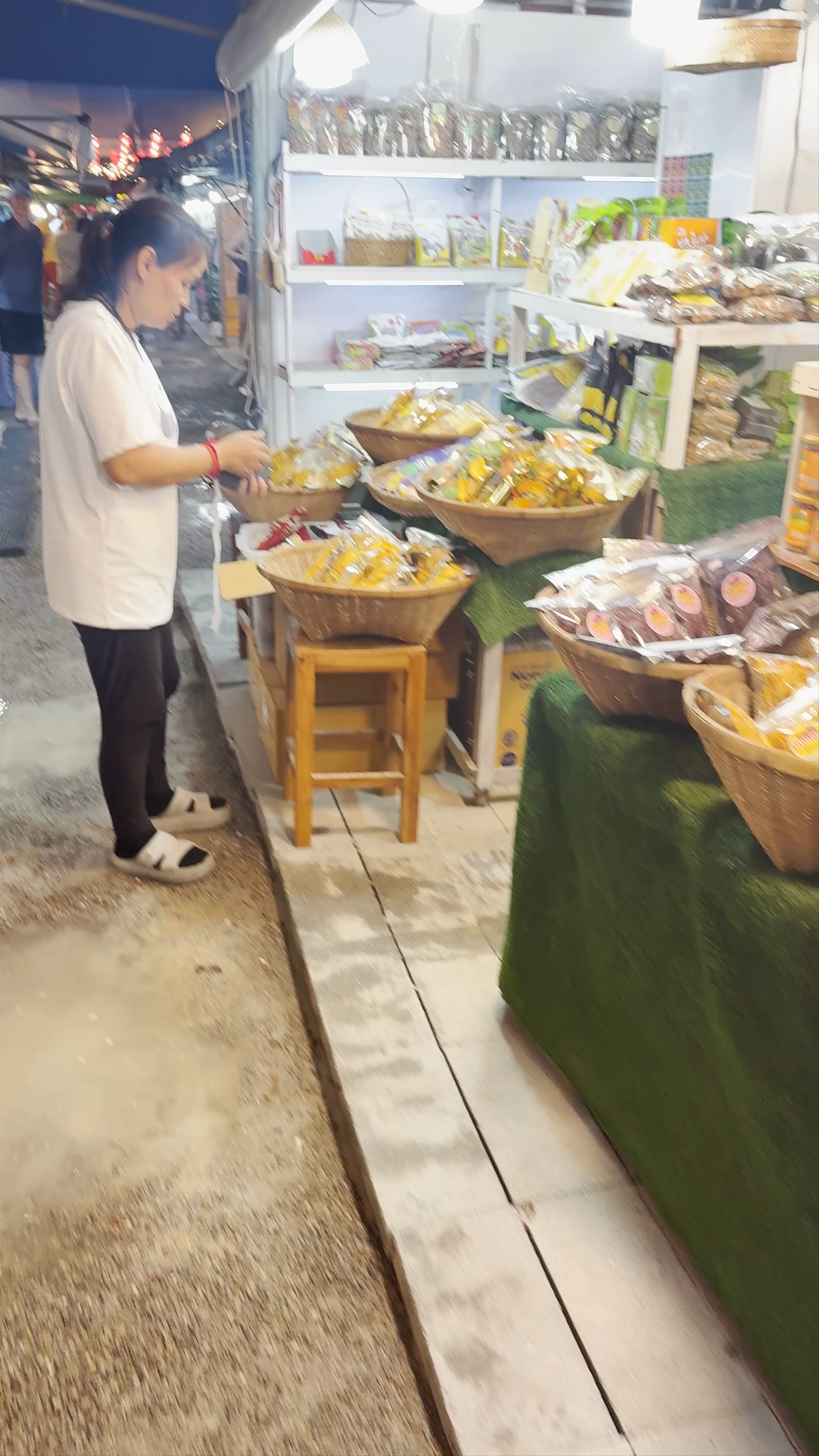 Ao Nang Landmark Night Market