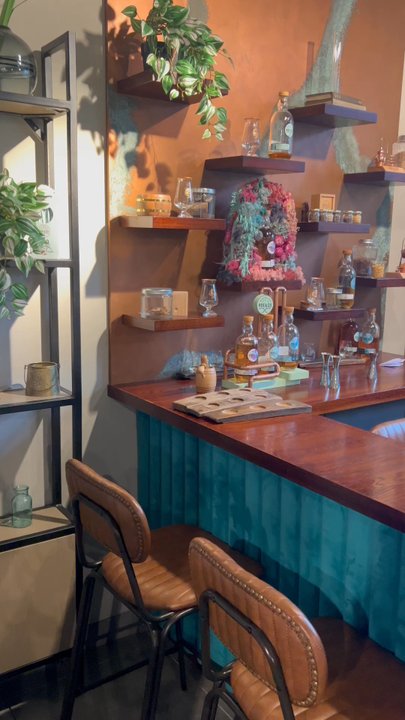 Roe & Co Distillery - Inside bar - Distilleries Near Me - Dublin, D