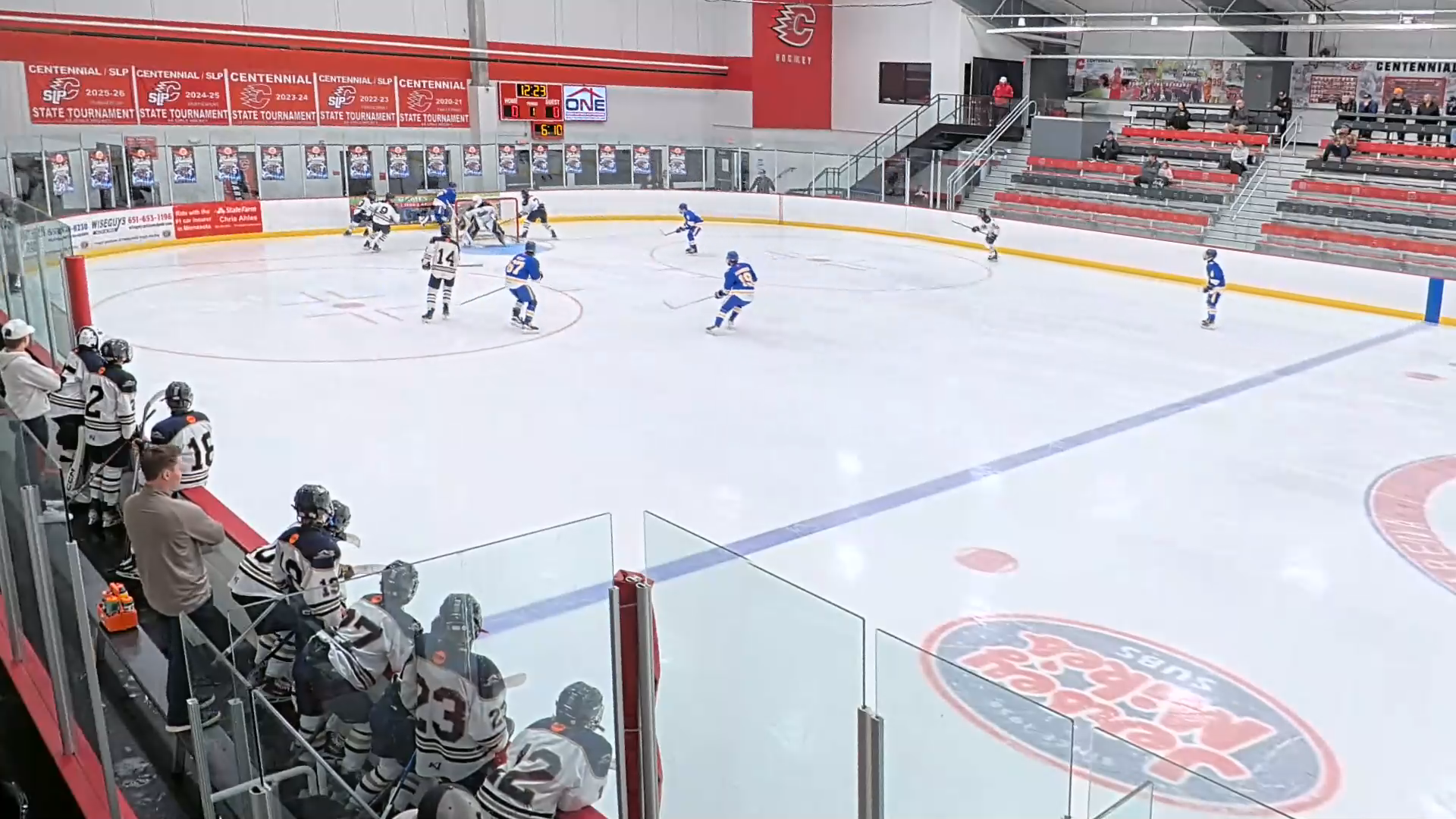 Wesley Cooper's Goal: Evading Defense and Driving the Net