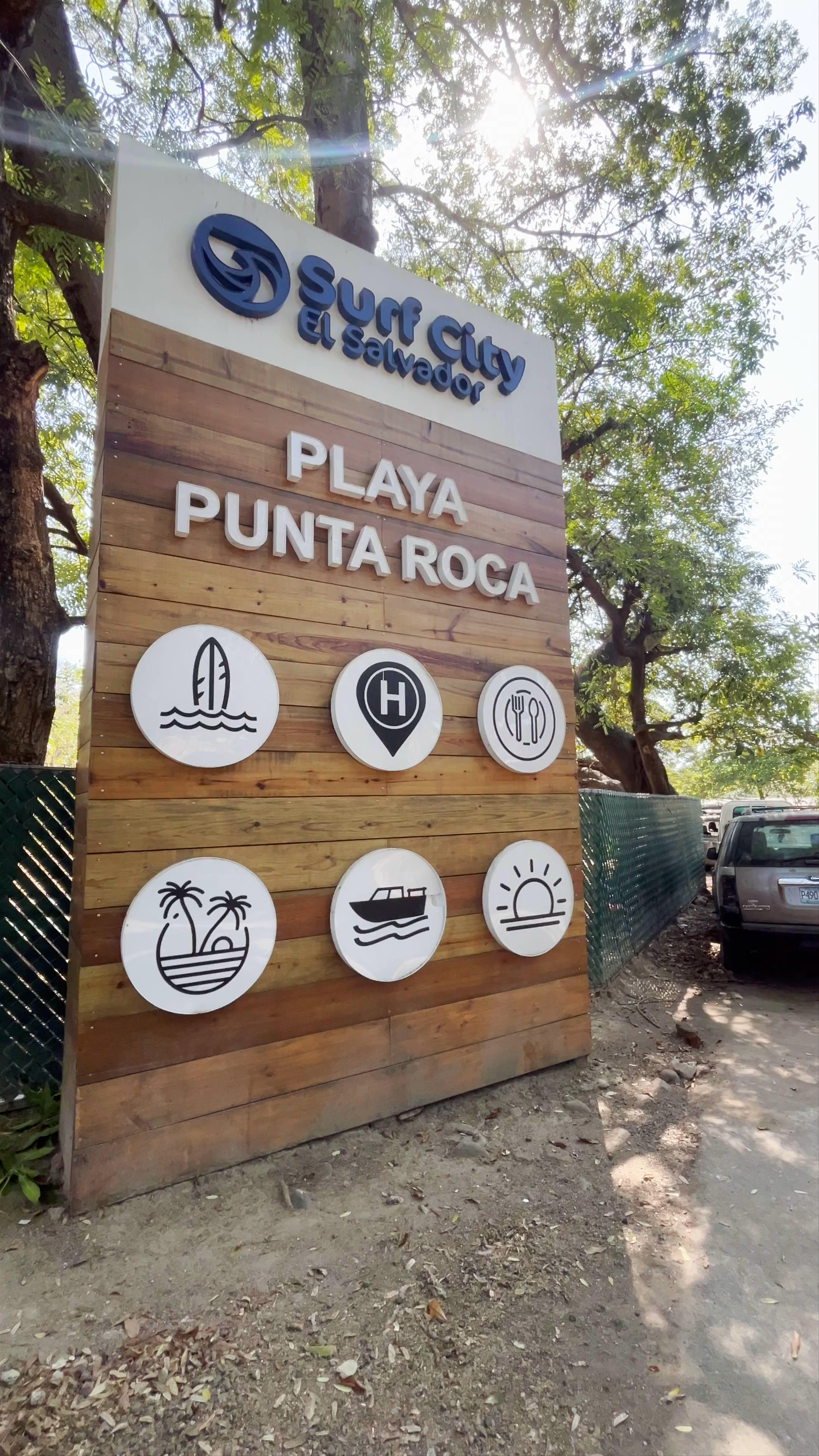 Playa ''Punta Roca'' La Libertad