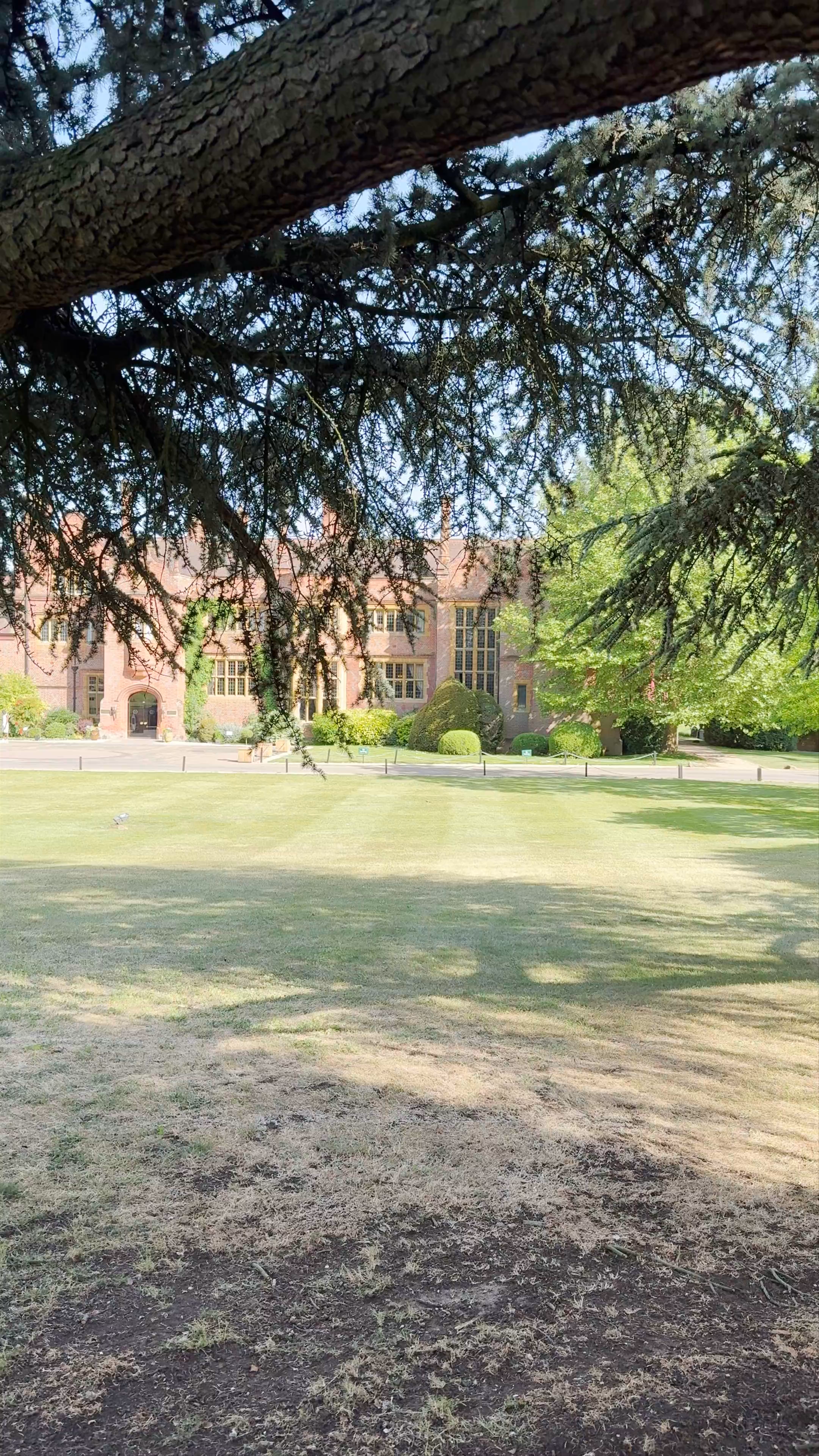 Hanbury Manor Marriott Hotel & Country Club