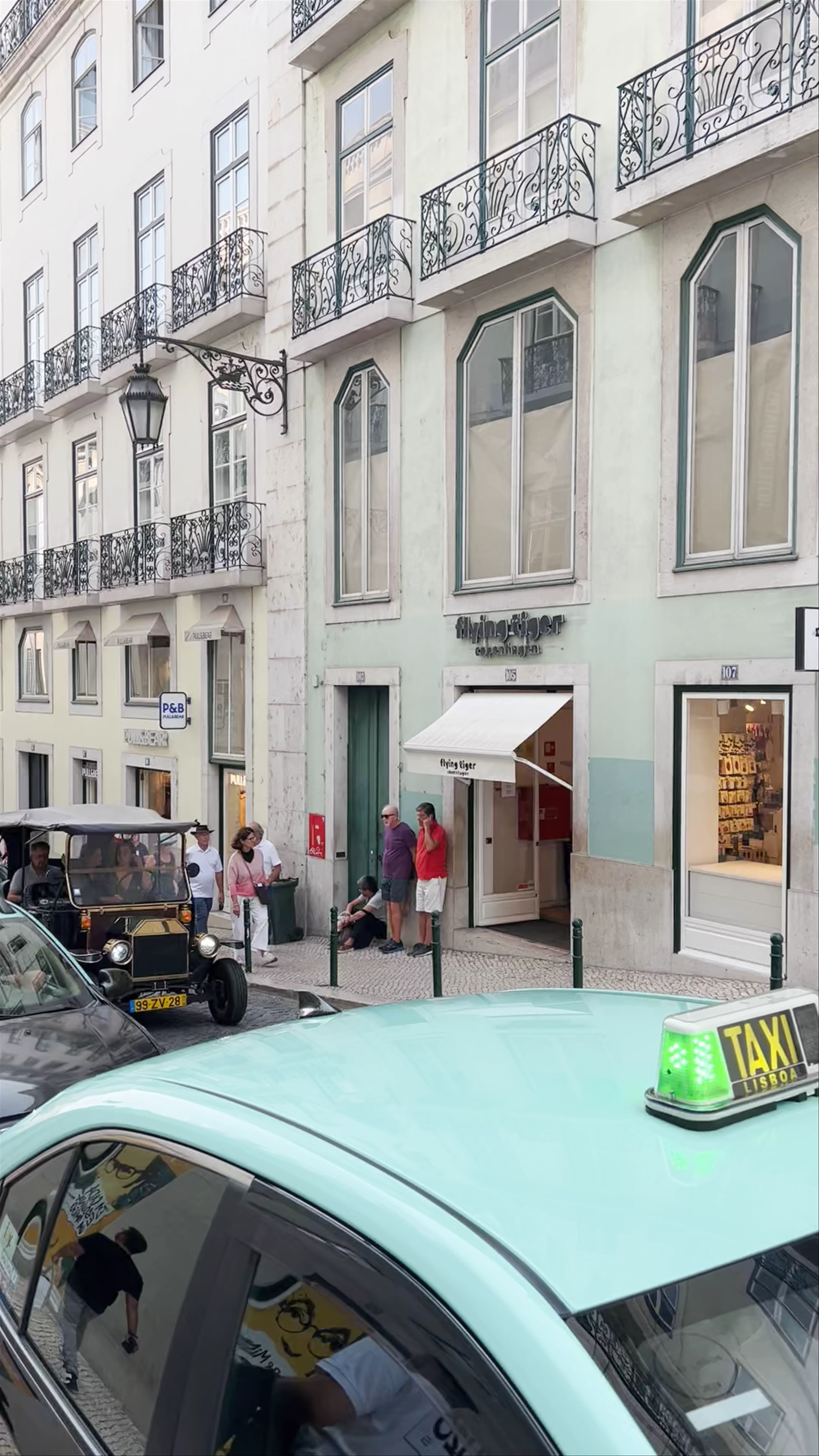 Centro de Saúde de Sete Rios, Rua de São Domingos de Benfica