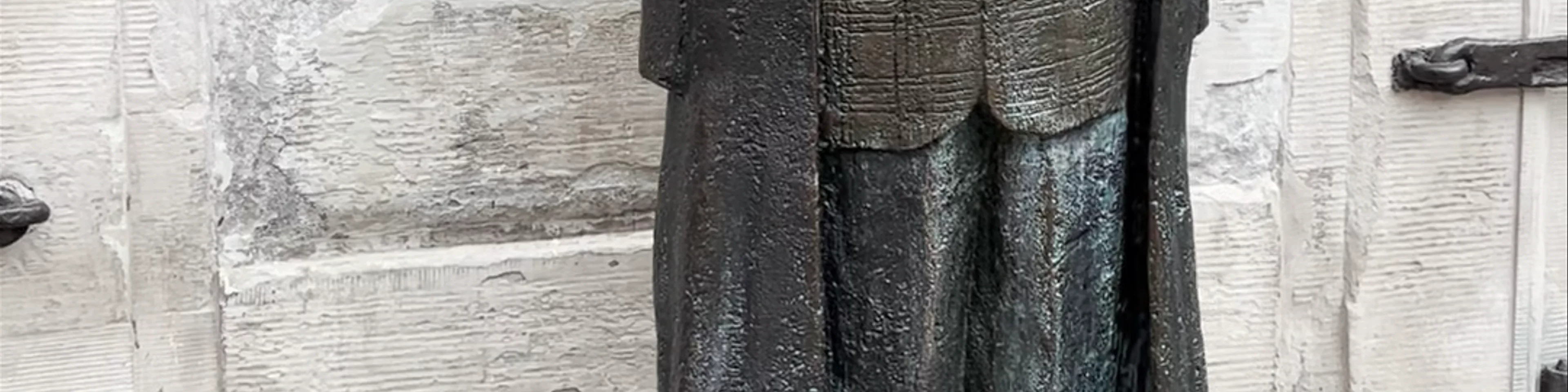 Statue of Evert Taube