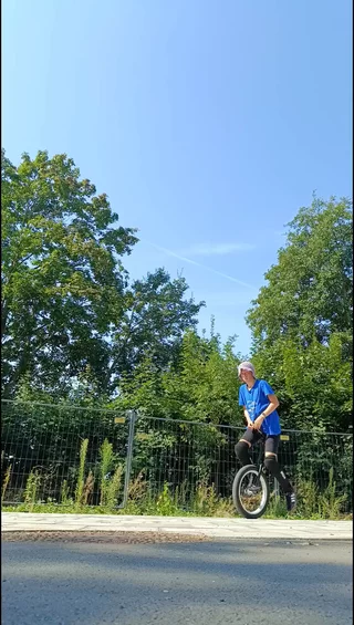 riu submission: 180 outspin 