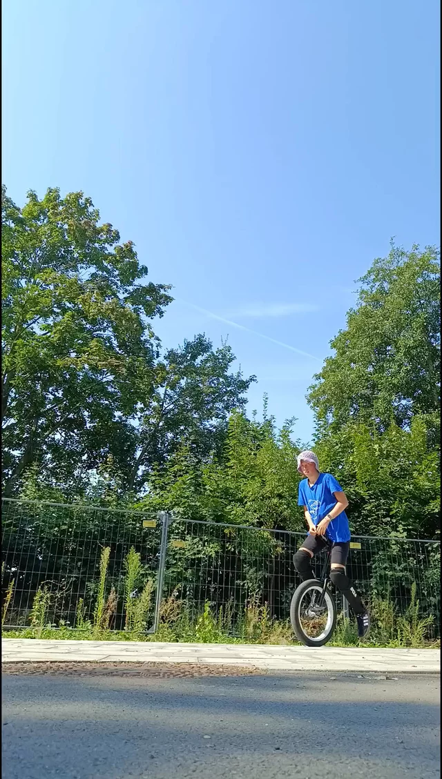 riu submission: 180 outspin 