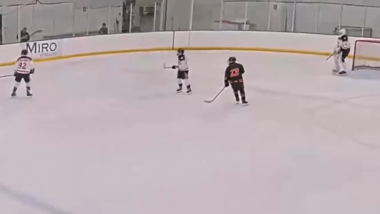 Briggs Hielscher: Hit on the blue line