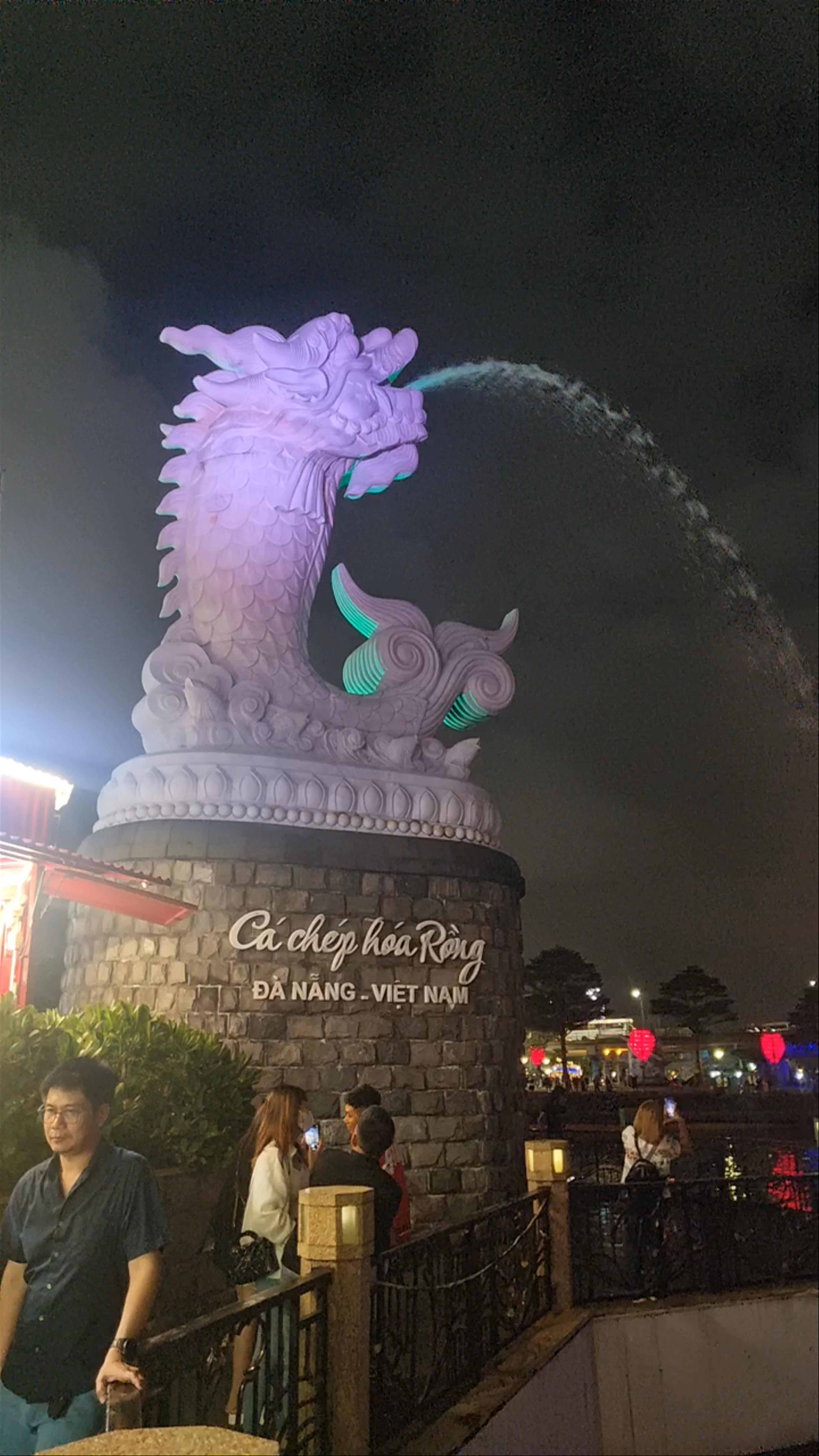 Cầu Tình Yêu Đà Nẵng
