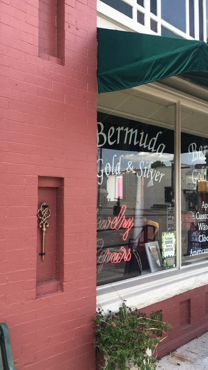 Bermuda Gold and Silver - Outside - Jewelry Near Me - Grapevine, Texas