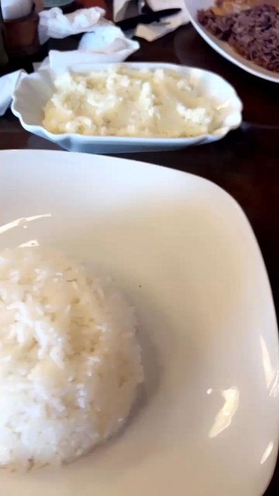 D’ Cuba Soy - I had the Lamp Chops, white Rice and Mashed Potatoes. - Cuban Near Me - Houston, Texas