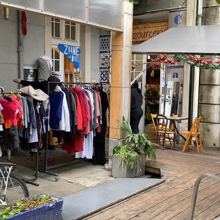 Les Grands Voisins - Thrift Shop - Arts & Entertainment Near Me - Paris, 75